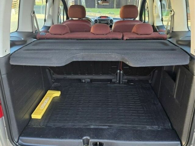 Бежевий Сітроен Берлінго, об'ємом двигуна 1.56 л та пробігом 211 тис. км за 5299 $, фото 15 на Automoto.ua