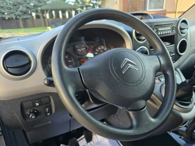 Бежевий Сітроен Берлінго, об'ємом двигуна 1.56 л та пробігом 211 тис. км за 5299 $, фото 11 на Automoto.ua