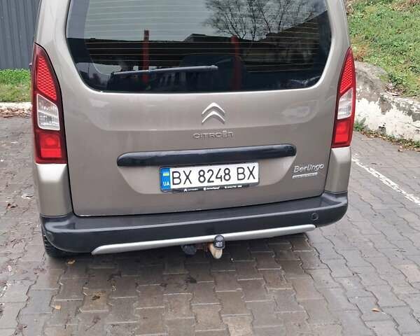 Бежевый Ситроен Берлинго, объемом двигателя 1.6 л и пробегом 79 тыс. км за 12000 $, фото 4 на Automoto.ua