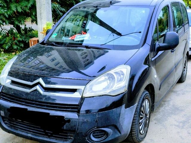 Сітроен Берлінго 2010 у Сумах на Automoto.ua Чорний Сітроен Берлінго, об'ємом двигуна 0 л та пробігом 390 тис. км за 3579 $, фото 1 на Automoto.ua