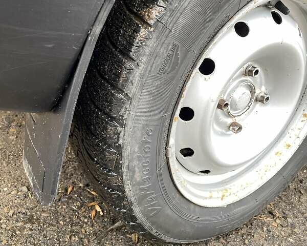 Черный Ситроен Берлинго, объемом двигателя 1.87 л и пробегом 395 тыс. км за 3350 $, фото 5 на Automoto.ua