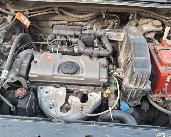 Черный Ситроен Берлинго, объемом двигателя 1.36 л и пробегом 240 тыс. км за 3400 $, фото 7 на Automoto.ua