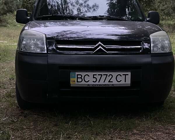 Чорний Сітроен Берлінго, об'ємом двигуна 1.9 л та пробігом 152 тис. км за 3950 $, фото 7 на Automoto.ua