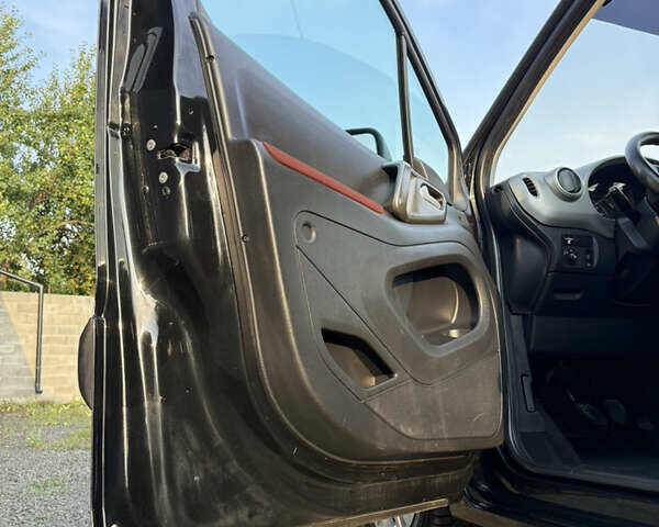 Чорний Сітроен Берлінго, об'ємом двигуна 1.6 л та пробігом 220 тис. км за 7450 $, фото 131 на Automoto.ua