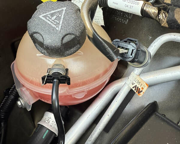 Чорний Сітроен Берлінго, об'ємом двигуна 1.6 л та пробігом 220 тис. км за 7450 $, фото 87 на Automoto.ua