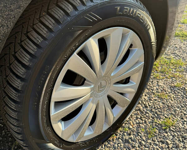 Чорний Сітроен Берлінго, об'ємом двигуна 1.6 л та пробігом 220 тис. км за 7450 $, фото 33 на Automoto.ua