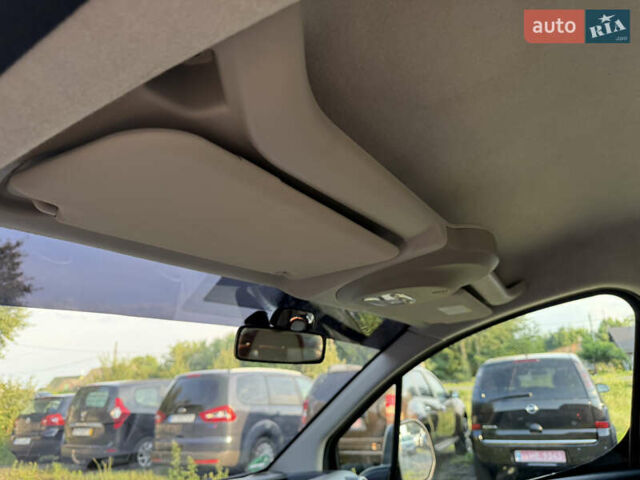 Чорний Сітроен Берлінго, об'ємом двигуна 1.6 л та пробігом 220 тис. км за 7450 $, фото 126 на Automoto.ua