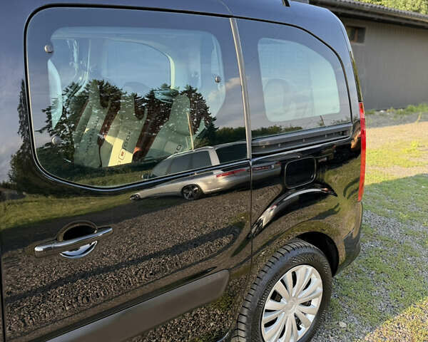 Чорний Сітроен Берлінго, об'ємом двигуна 1.6 л та пробігом 220 тис. км за 7450 $, фото 19 на Automoto.ua