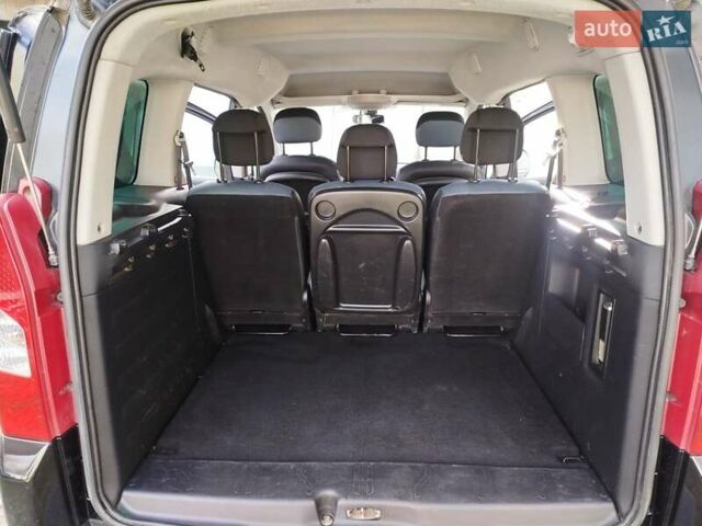 Черный Ситроен Берлинго, объемом двигателя 1.6 л и пробегом 283 тыс. км за 6100 $, фото 18 на Automoto.ua