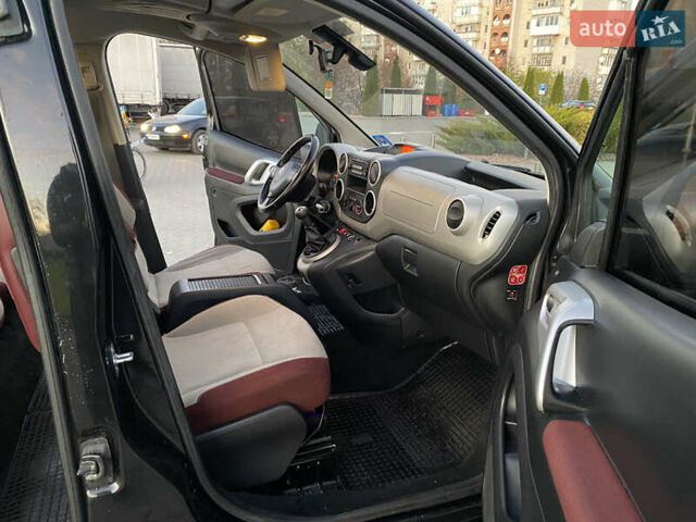 Чорний Сітроен Берлінго, об'ємом двигуна 1.56 л та пробігом 241 тис. км за 6900 $, фото 43 на Automoto.ua