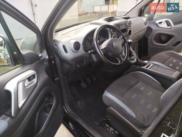 Черный Ситроен Берлинго, объемом двигателя 1.6 л и пробегом 283 тыс. км за 6100 $, фото 21 на Automoto.ua