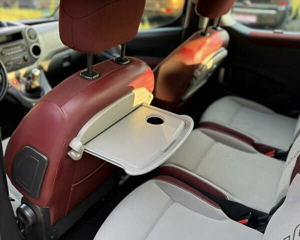 Чорний Сітроен Берлінго, об'ємом двигуна 1.6 л та пробігом 220 тис. км за 7450 $, фото 102 на Automoto.ua