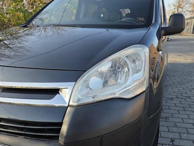 Чорний Сітроен Берлінго, об'ємом двигуна 1.56 л та пробігом 155 тис. км за 6450 $, фото 2 на Automoto.ua