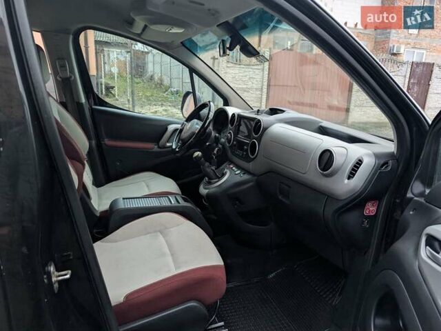 Черный Ситроен Берлинго, объемом двигателя 1.6 л и пробегом 250 тыс. км за 6500 $, фото 23 на Automoto.ua