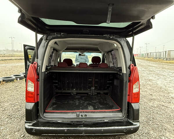 Черный Ситроен Берлинго, объемом двигателя 1.6 л и пробегом 228 тыс. км за 6700 $, фото 9 на Automoto.ua