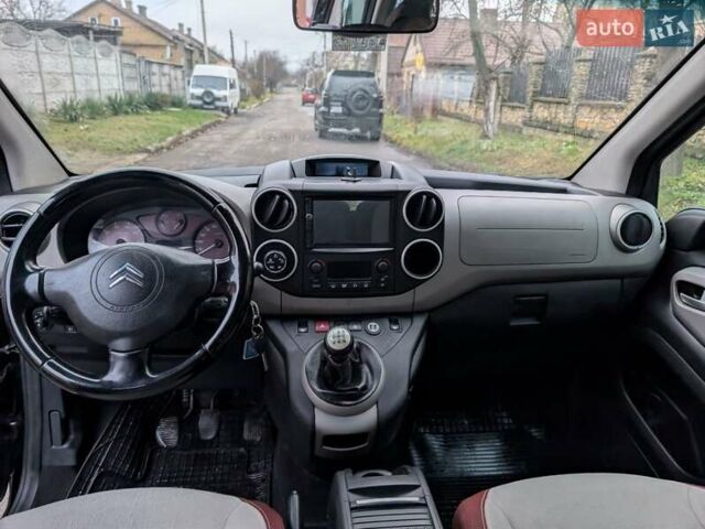 Черный Ситроен Берлинго, объемом двигателя 1.6 л и пробегом 250 тыс. км за 6500 $, фото 20 на Automoto.ua