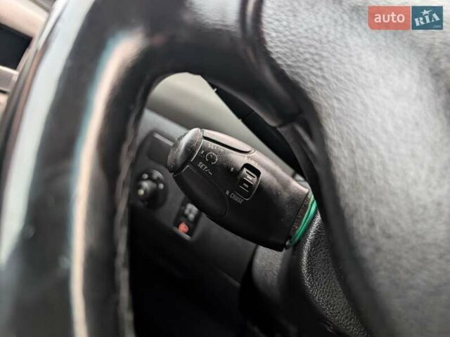 Черный Ситроен Берлинго, объемом двигателя 1.6 л и пробегом 250 тыс. км за 6500 $, фото 27 на Automoto.ua