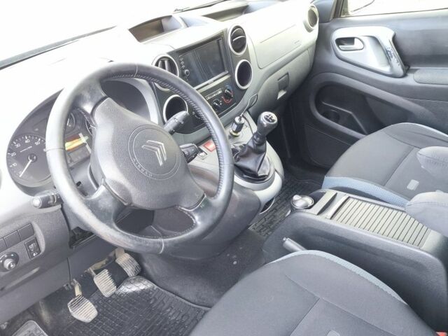 Чорний Сітроен Берлінго, об'ємом двигуна 0 л та пробігом 303 тис. км за 7800 $, фото 2 на Automoto.ua