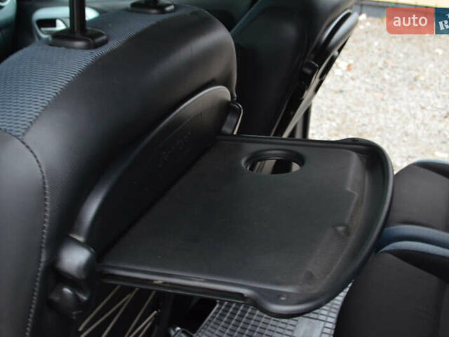 Чорний Сітроен Берлінго, об'ємом двигуна 1.56 л та пробігом 303 тис. км за 7799 $, фото 22 на Automoto.ua