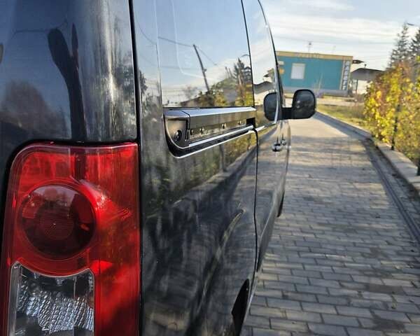 Чорний Сітроен Берлінго, об'ємом двигуна 1.56 л та пробігом 155 тис. км за 6450 $, фото 17 на Automoto.ua