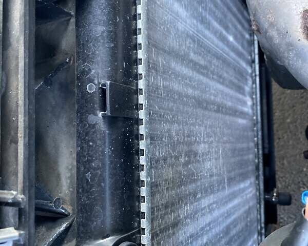 Черный Ситроен Берлинго, объемом двигателя 1.6 л и пробегом 169 тыс. км за 7399 $, фото 33 на Automoto.ua