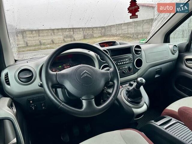 Чорний Сітроен Берлінго, об'ємом двигуна 1.6 л та пробігом 220 тис. км за 7950 $, фото 36 на Automoto.ua