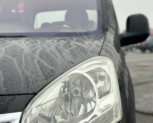 Чорний Сітроен Берлінго, об'ємом двигуна 1.6 л та пробігом 220 тис. км за 7950 $, фото 3 на Automoto.ua