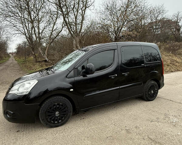 Черный Ситроен Берлинго, объемом двигателя 1.6 л и пробегом 228 тыс. км за 6000 $, фото 2 на Automoto.ua