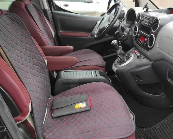 Черный Ситроен Берлинго, объемом двигателя 1.6 л и пробегом 235 тыс. км за 7600 $, фото 25 на Automoto.ua