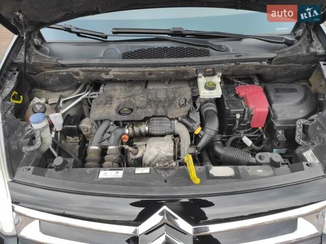 Черный Ситроен Берлинго, объемом двигателя 1.6 л и пробегом 235 тыс. км за 7600 $, фото 33 на Automoto.ua