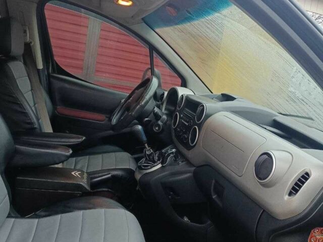 Черный Ситроен Берлинго, объемом двигателя 1.6 л и пробегом 287 тыс. км за 5700 $, фото 6 на Automoto.ua