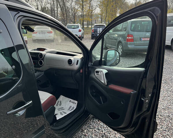 Черный Ситроен Берлинго, объемом двигателя 1.6 л и пробегом 286 тыс. км за 8900 $, фото 14 на Automoto.ua