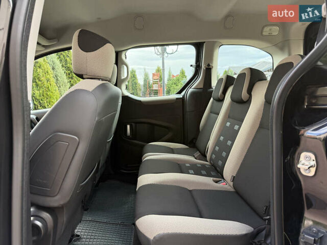 Черный Ситроен Берлинго, объемом двигателя 1.6 л и пробегом 208 тыс. км за 9250 $, фото 65 на Automoto.ua