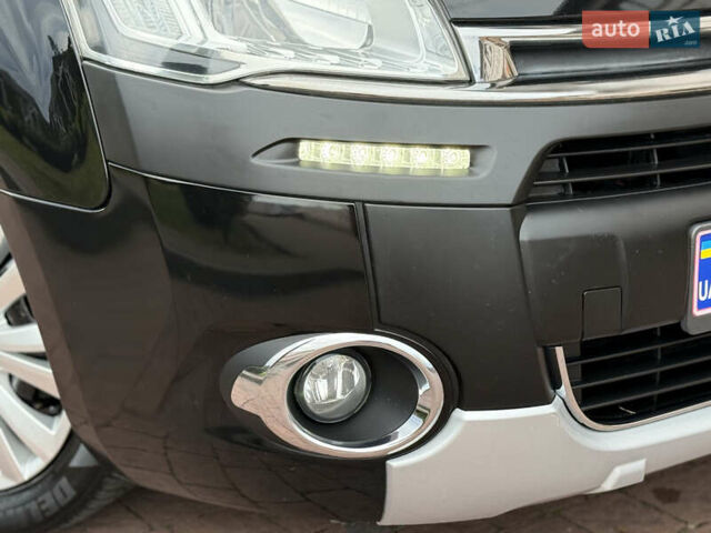 Черный Ситроен Берлинго, объемом двигателя 1.6 л и пробегом 208 тыс. км за 9250 $, фото 21 на Automoto.ua