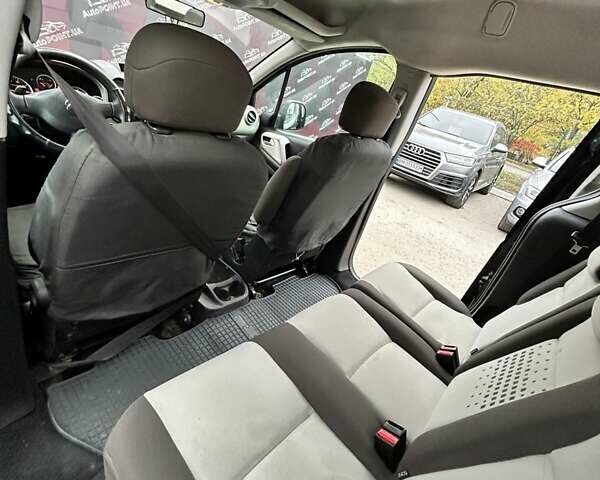 Чорний Сітроен Берлінго, об'ємом двигуна 1.56 л та пробігом 305 тис. км за 8000 $, фото 18 на Automoto.ua