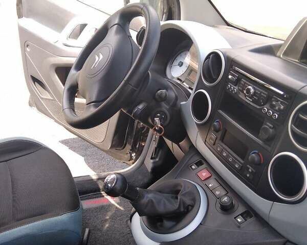 Ситроен Берлинго 2013 в Сарнах на Automoto.ua Черный Ситроен Берлинго, объемом двигателя 1.6 л и пробегом 252 тыс. км за 9600 $, фото 12 на Automoto.ua