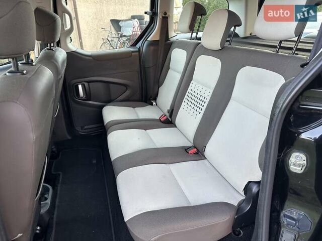 Черный Ситроен Берлинго, объемом двигателя 1.6 л и пробегом 192 тыс. км за 7990 $, фото 36 на Automoto.ua