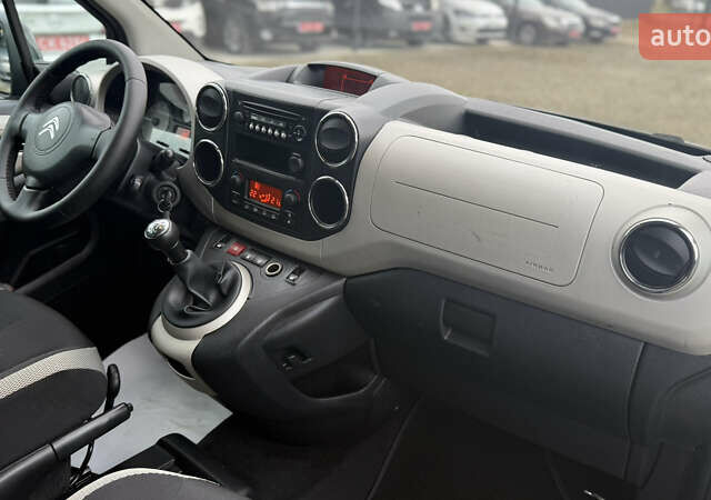 Черный Ситроен Берлинго, объемом двигателя 1.6 л и пробегом 270 тыс. км за 8250 $, фото 9 на Automoto.ua