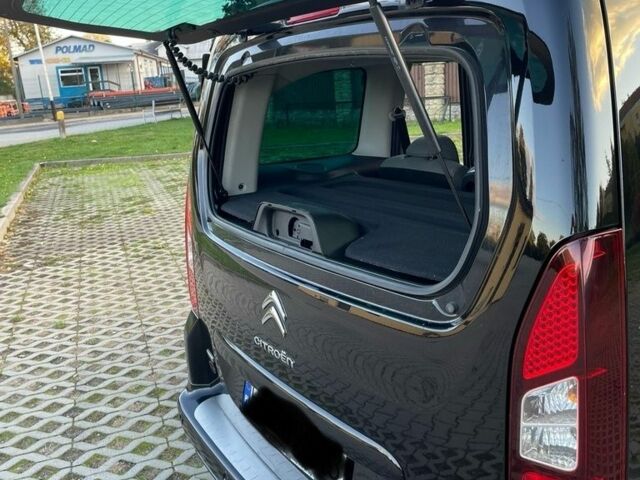 Чорний Сітроен Берлінго, об'ємом двигуна 1.6 л та пробігом 171 тис. км за 8200 $, фото 6 на Automoto.ua