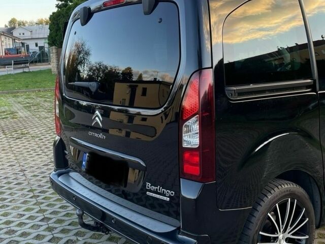 Чорний Сітроен Берлінго, об'ємом двигуна 1.6 л та пробігом 171 тис. км за 8200 $, фото 4 на Automoto.ua