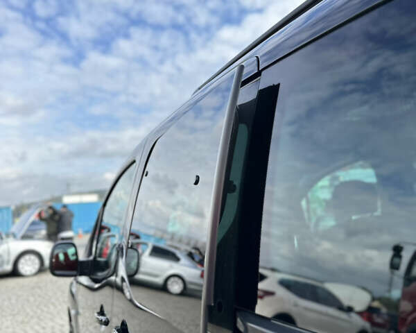 Черный Ситроен Берлинго, объемом двигателя 1.6 л и пробегом 187 тыс. км за 13500 $, фото 23 на Automoto.ua