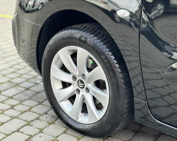 Черный Ситроен Берлинго, объемом двигателя 1.6 л и пробегом 187 тыс. км за 13500 $, фото 3 на Automoto.ua