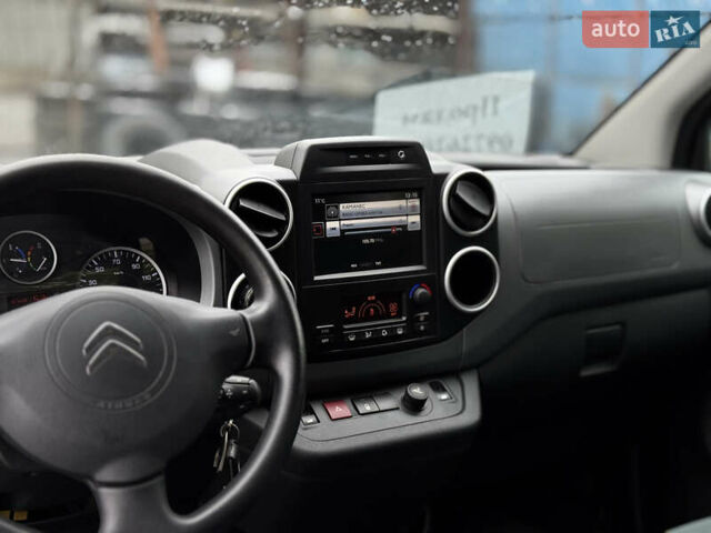 Сітроен Берлінго 2018 у Каменце-Подольском на Automoto.ua Чорний Сітроен Берлінго, об'ємом двигуна 0 л та пробігом 110 тис. км за 8900 $, фото 20 на Automoto.ua