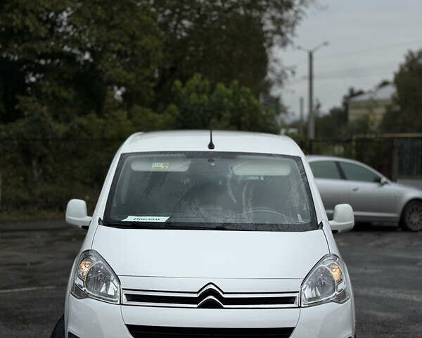 Сітроен Берлінго 2018 у Каменце-Подольском на Automoto.ua Чорний Сітроен Берлінго, об'ємом двигуна 0 л та пробігом 110 тис. км за 8900 $, фото 6 на Automoto.ua