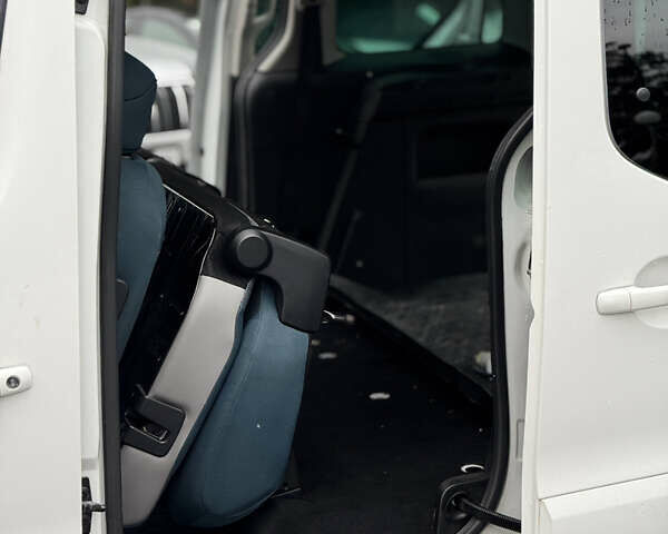 Сітроен Берлінго 2018 у Каменце-Подольском на Automoto.ua Чорний Сітроен Берлінго, об'ємом двигуна 0 л та пробігом 110 тис. км за 8900 $, фото 14 на Automoto.ua