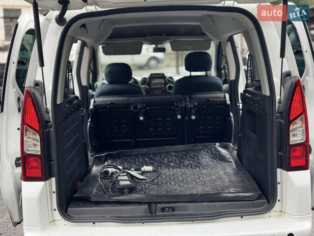 Чорний Сітроен Берлінго, об'ємом двигуна 0 л та пробігом 111 тис. км за 8600 $, фото 17 на Automoto.ua