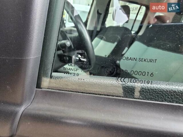 Чорний Сітроен Берлінго, об'ємом двигуна 1.5 л та пробігом 147 тис. км за 20800 $, фото 50 на Automoto.ua