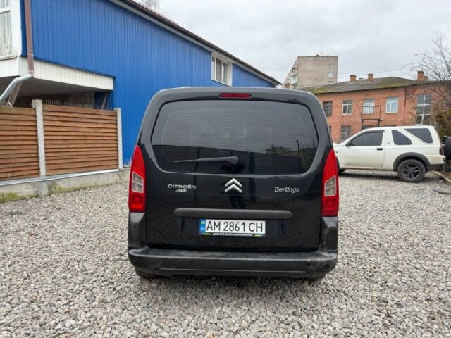 Черный Ситроен Берлинго, объемом двигателя 1.6 л и пробегом 220 тыс. км за 4999 $, фото 5 на Automoto.ua