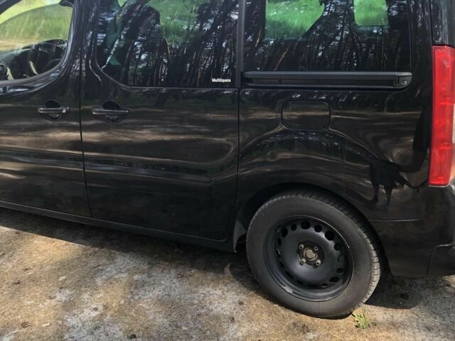 Черный Ситроен Берлинго, объемом двигателя 1.6 л и пробегом 276 тыс. км за 7000 $, фото 1 на Automoto.ua