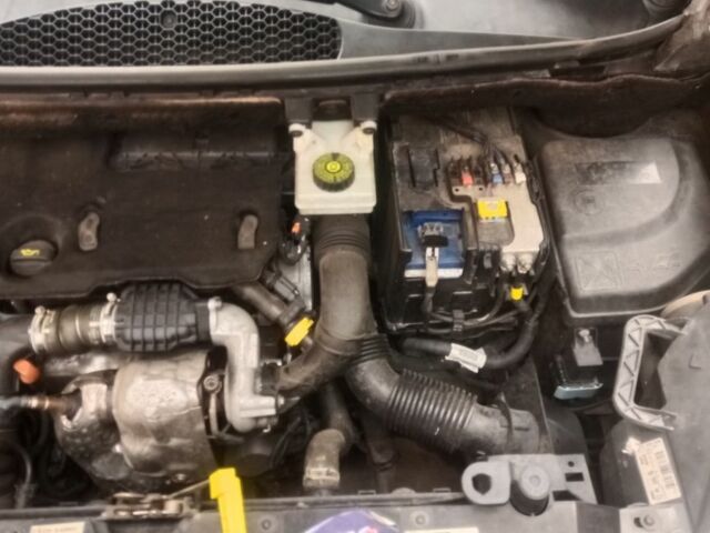 Чорний Сітроен Берлінго, об'ємом двигуна 1 л та пробігом 226 тис. км за 8950 $, фото 2 на Automoto.ua